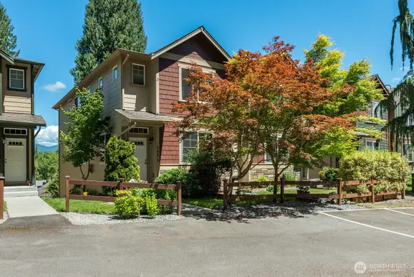 509 E Division Street #A, Arlington, WA 98223