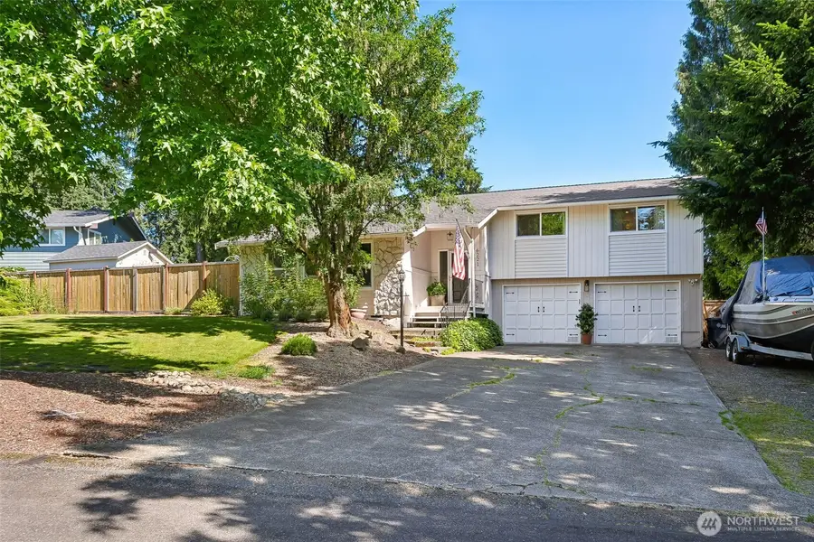 6221 81st Street E, Puyallup, WA 98371 - #2