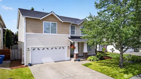9524 Country Hollow Drive E, Puyallup, WA 98375