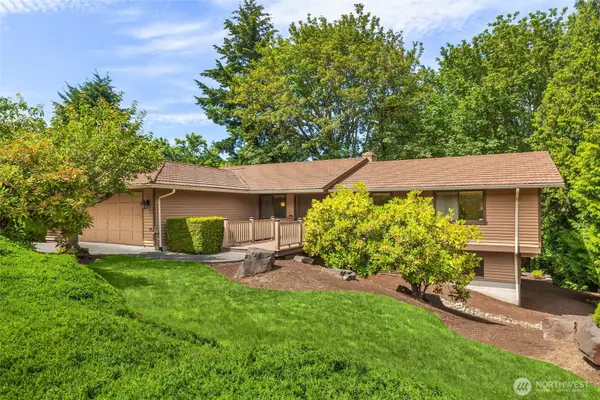 14724 SE 49th Street, Bellevue, WA 98006