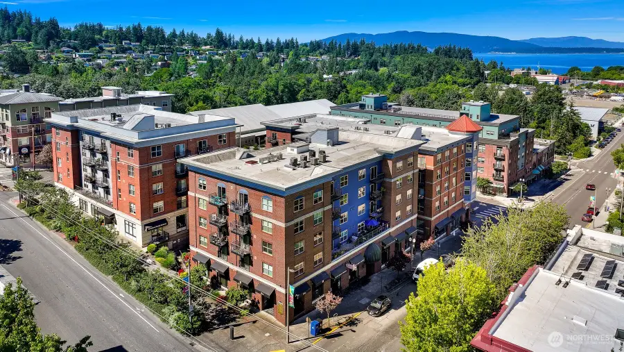 960 Harris Avenue #605, Bellingham, WA 98225 - #2