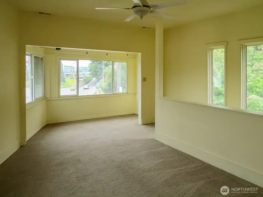 3823 Delridge Way Sw, Seattle, WA 98106 - #3