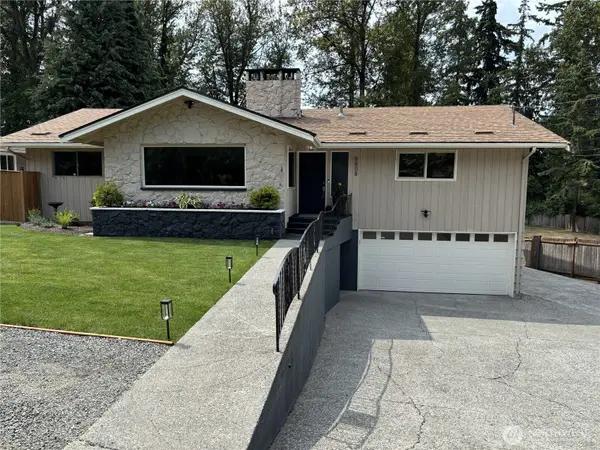 8808 Monte Cristo Drive, Everett, WA 98208