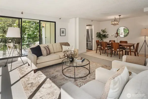 1120 Spring Street #504, Seattle, WA 98104