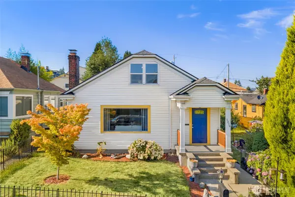 1216 Burwell St, Bremerton, WA 98337