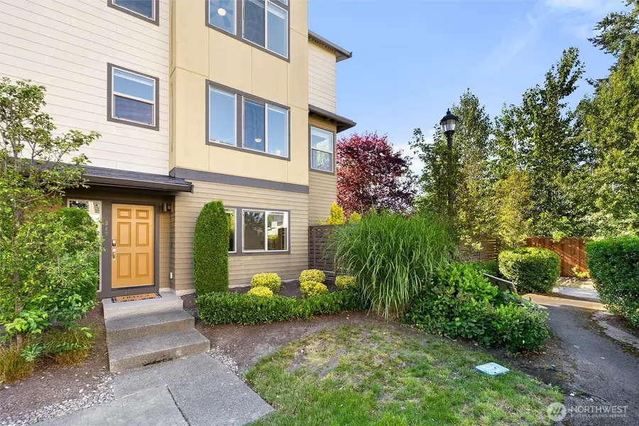 347 Chelan Avenue Ne, Renton, WA 98059 - #2