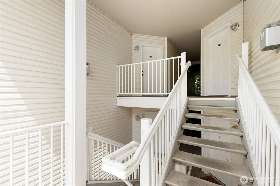 14714 Admiralty Way #A318, Lynnwood, WA 98087 - #3