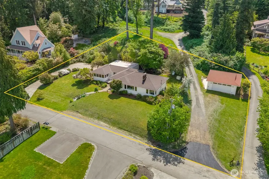 5930 Rose Loop Ne, Bainbridge Island, WA 98110 - #3