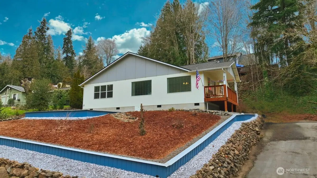 800 N 23rd Avenue, Kelso, WA 98626 - #1