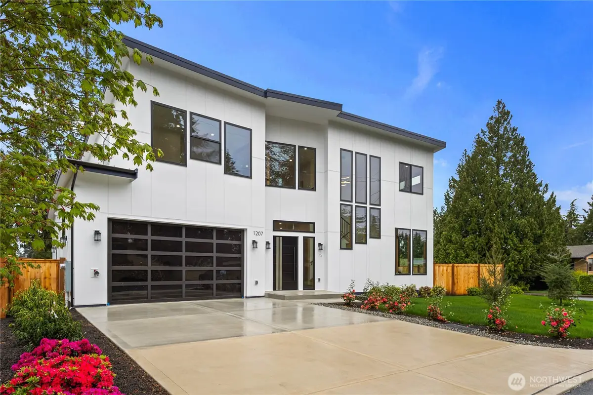 1207 145th Avenue Se, Bellevue, WA 98007 - #1