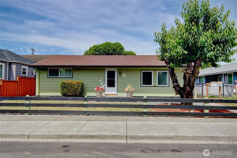 1709 2nd St, Marysville, WA 98270 - #2
