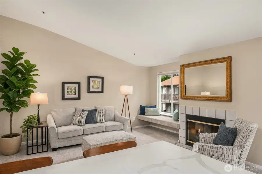 12424 109th Court Ne #D304, Kirkland, WA 98034 - #2