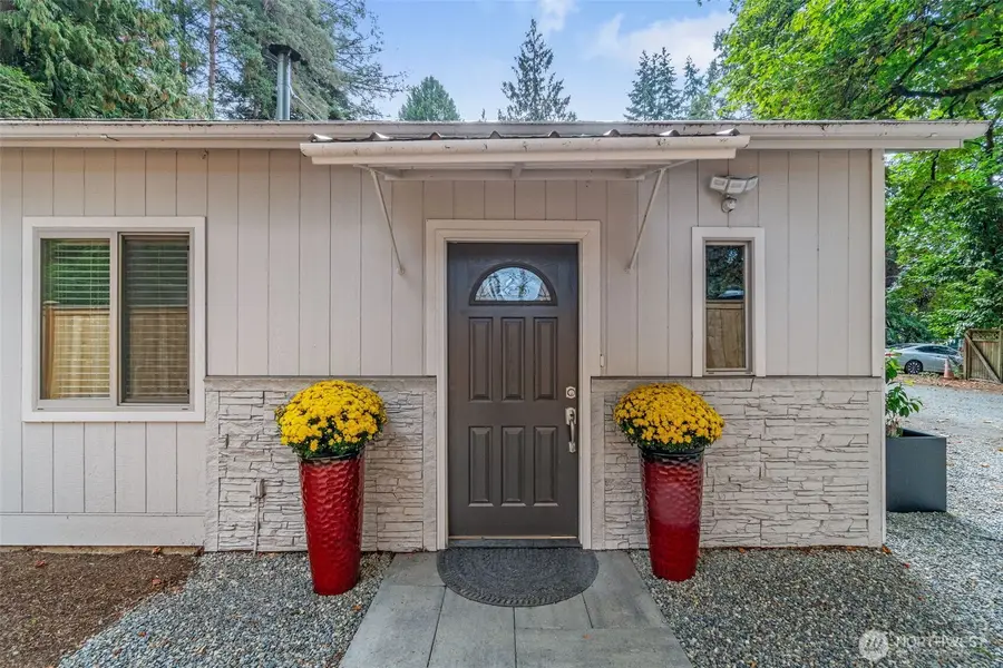 5830 115th Place Ne, Kirkland, WA 98033 - #3