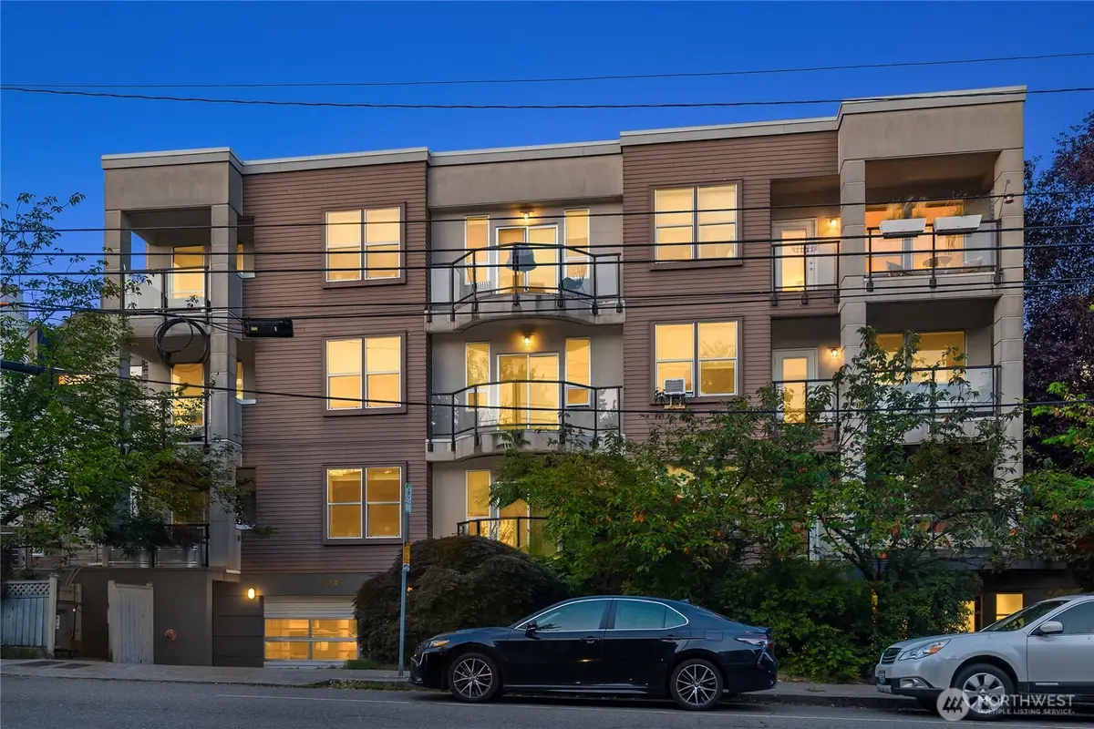 524 12th Avenue E #301, Seattle, WA 98102 - #1