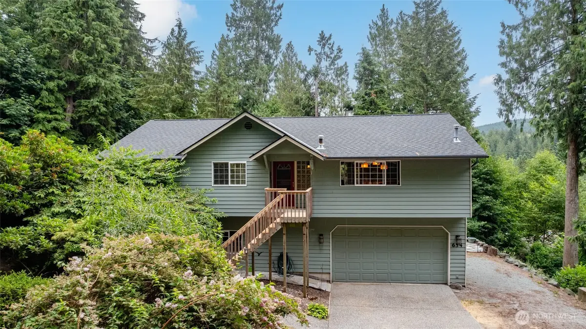 654 Crest Lane, Sedro Woolley, WA 98284 - #1
