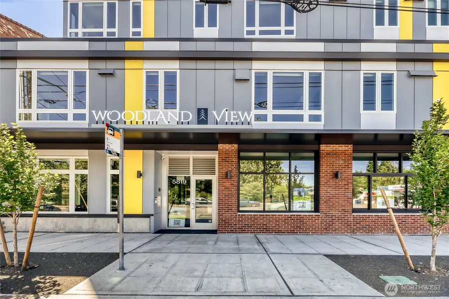 5819 Phinney Avenue N #206, Seattle, WA 98103 - #2