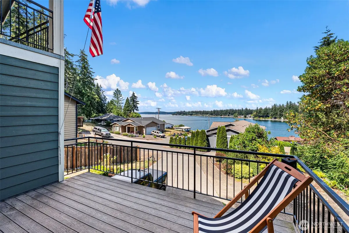 1709 Shorewood Drive, Bremerton, WA 98312 - #1