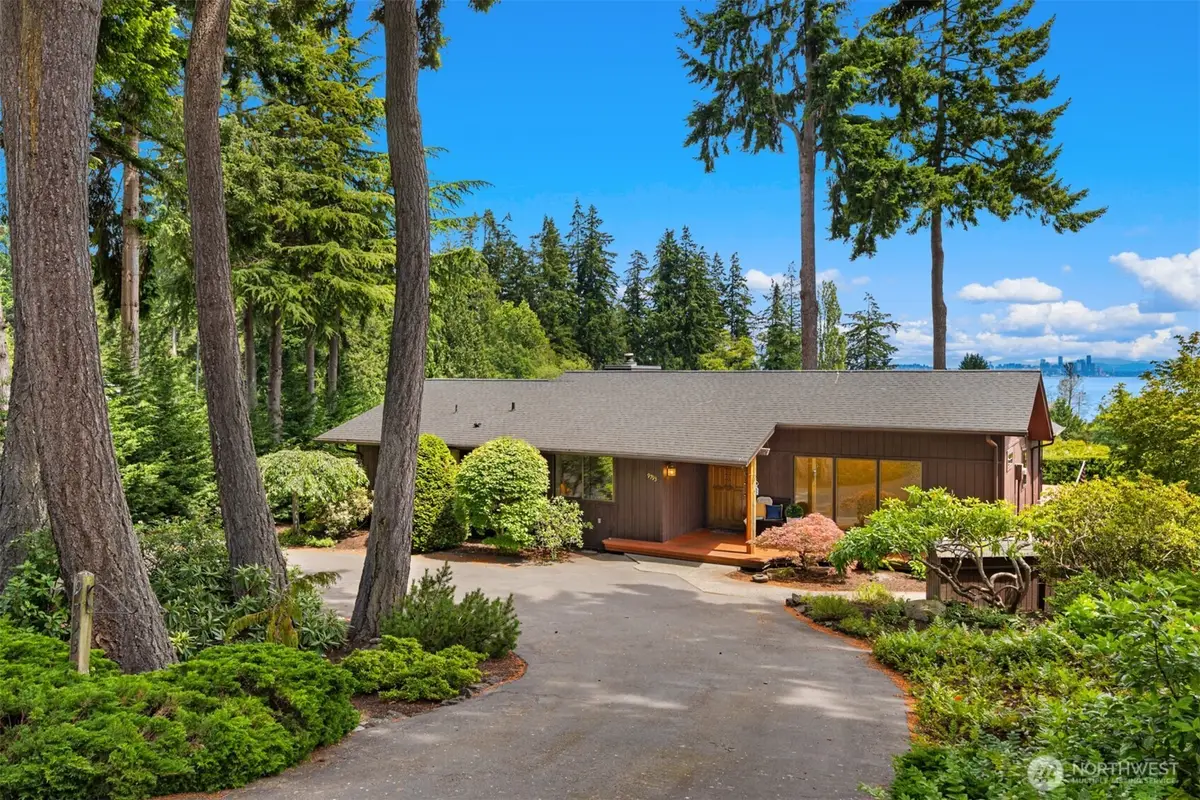 9793 NE Murden Cove Drive, Bainbridge Island, WA 98110 - #1