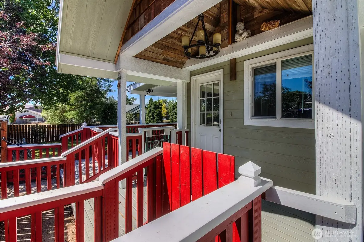 7305 Mieras Road, Moxee, WA 98936 - #1