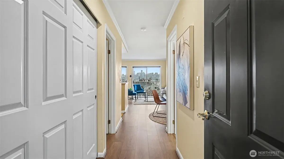3420 Burke N #C-308, Seattle, WA 98103 - #1