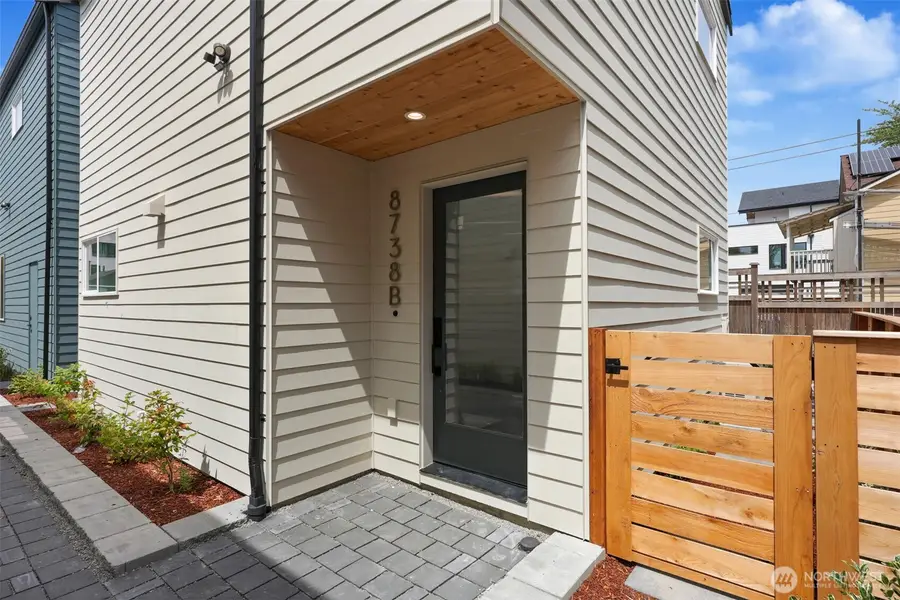 8738 13th Avenue Nw, Seattle, WA 98117 - #2