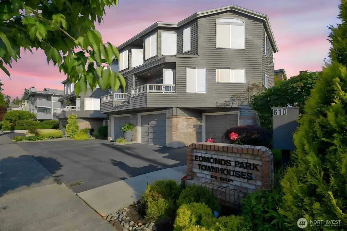 610 Daley Street #E, Edmonds, WA 98020 - #1