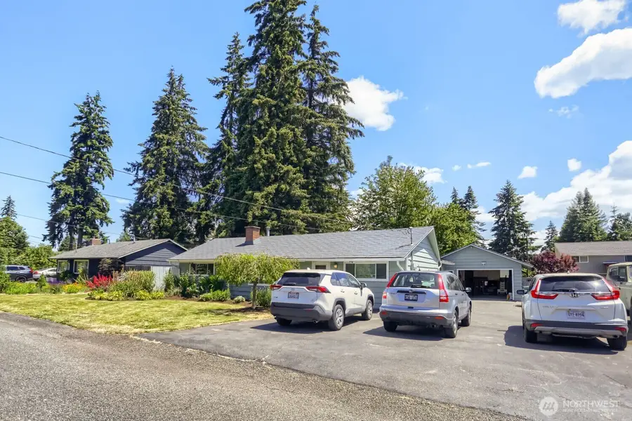 21801 51st Avenue W, Mountlake Terrace, WA 98043 - #3