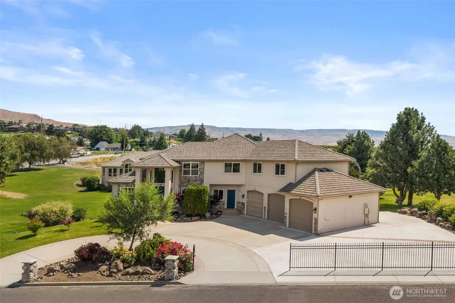 3675 Westridge Place, Wenatchee, WA 98801 - #3