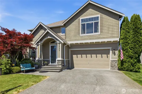 3823 Wildspitz Street Se, Lacey, WA 98503