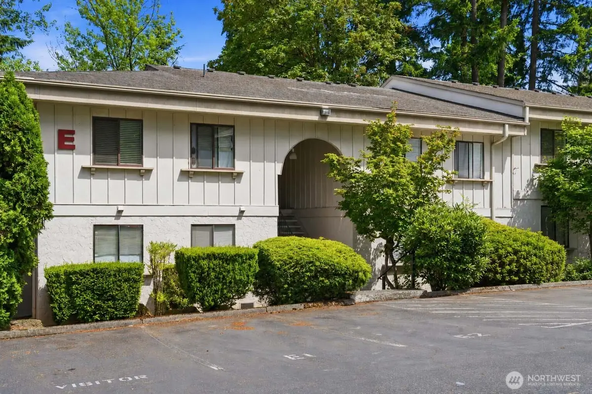 12726 Ne 116th St #E9, Kirkland, WA 98034 - #1