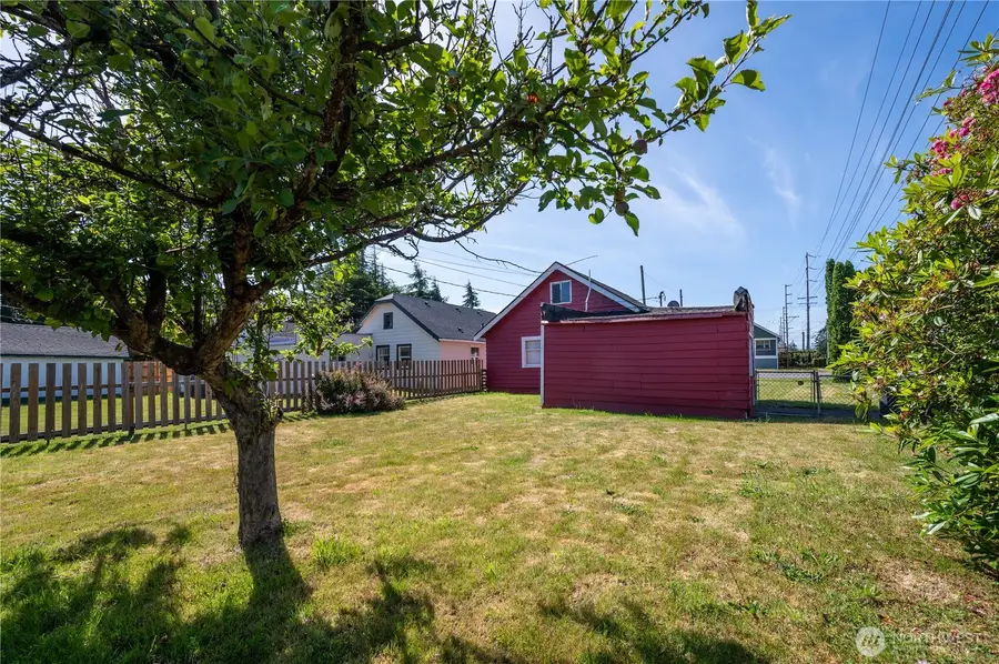 3101 Sumner Avenue, Hoquiam, WA 98550 - #3