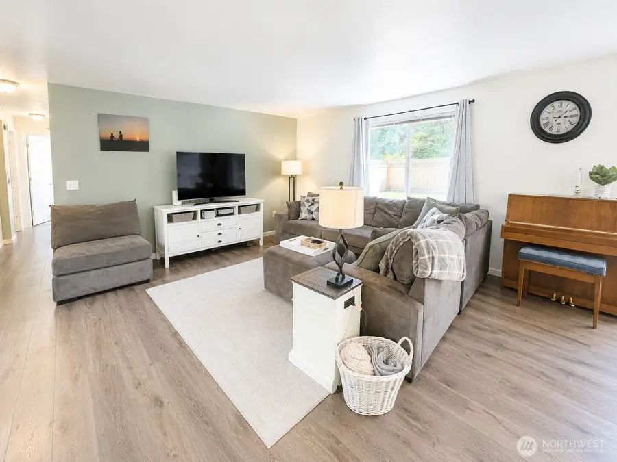 4709 Stikes Drive Se, Lacey, WA 98503 - #3