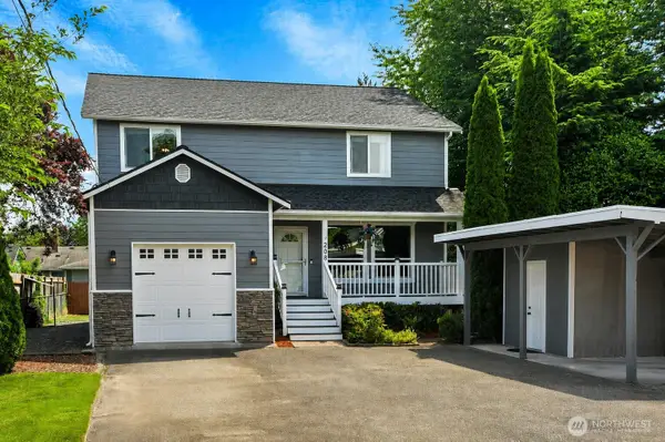 208 5th Street, Sultan, WA 98294