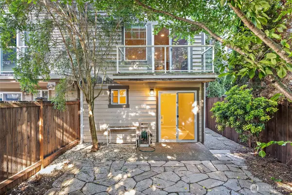 11710 Greenwood Avenue N #C, Seattle, WA 98133