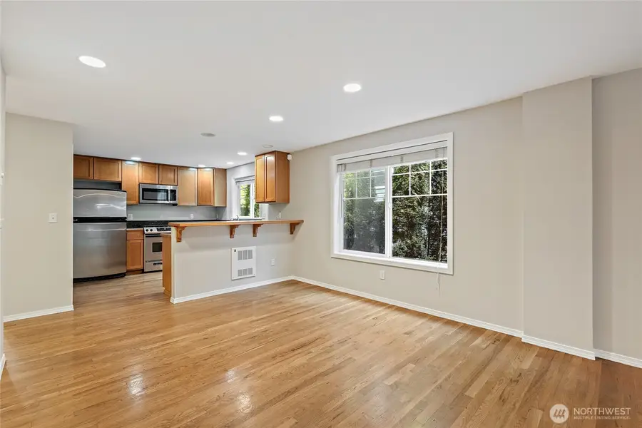 11710 Greenwood Avenue N #C, Seattle, WA 98133 - #3