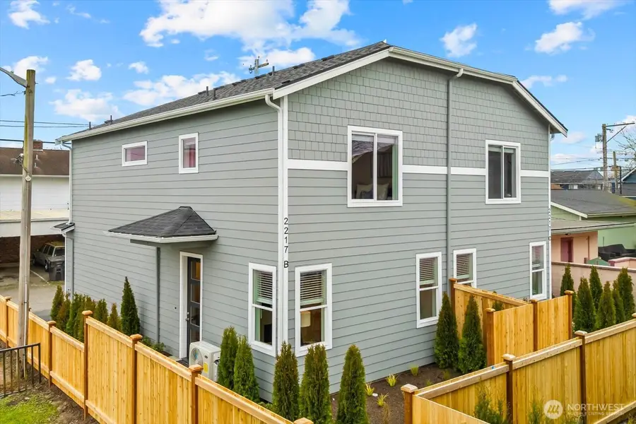 2217 Hoyt Avenue #C, Everett, WA 98201 - #2