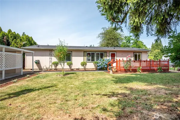 827 NE Woodard Avenue, Castle Rock, WA 98611
