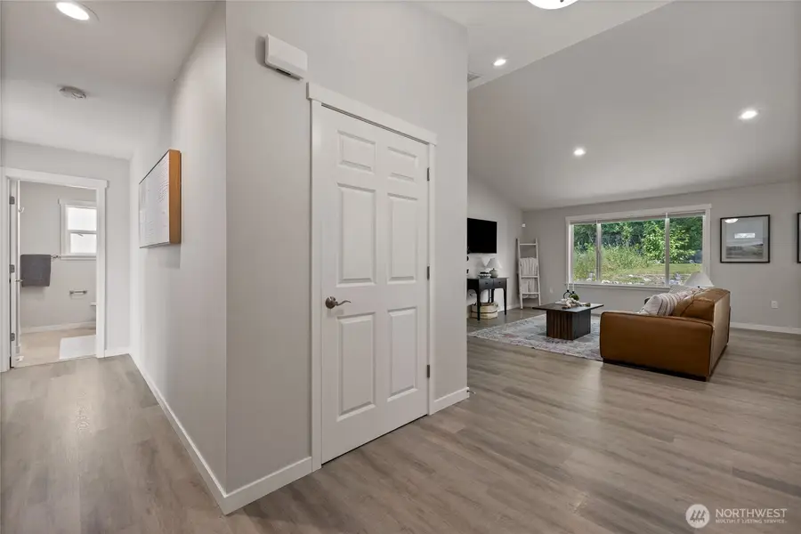 9411 Yakima Avenue, Tacoma, WA 98444 - #2