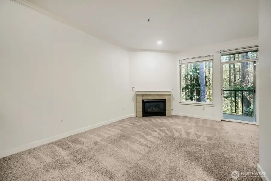 25025 SE Klahanie Boulevard #B202, Sammamish, WA 98029 - #2