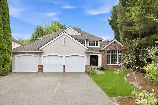 23151 NE 15th Court, Sammamish, WA 98074
