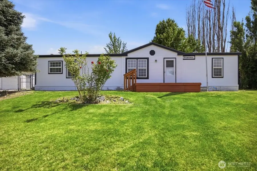 4225 Twinlake Ct, West Richland, WA 99353 - #2