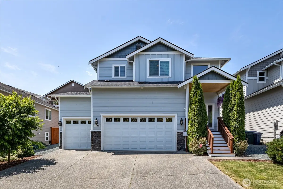 1420 E Gateway Heights Loop, Sedro Woolley, WA 98284 - #1