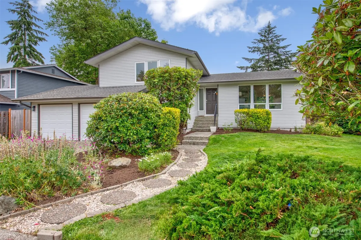 4303 NE 24th Street, Renton, WA 98059 - #1