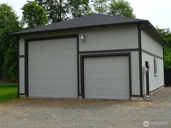 42730 266th Avenue Se, Enumclaw, WA 98022
