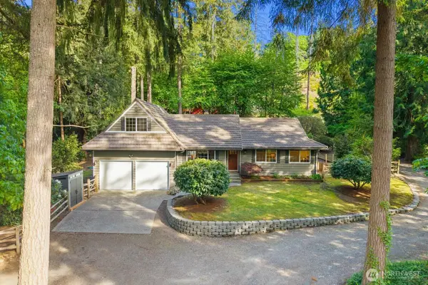 16464 239th Avenue Se, Issaquah, WA 98027