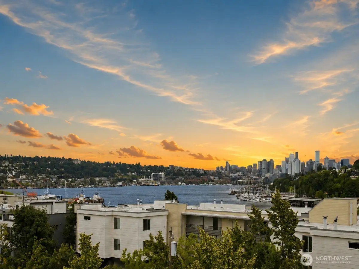 936 N 35th Street #E, Seattle, WA 98103 - #1