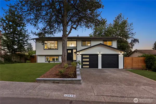 12625 NE 133rd Place, Kirkland, WA 98034