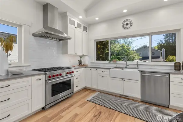 2629 E Valley Street, Seattle, WA 98112