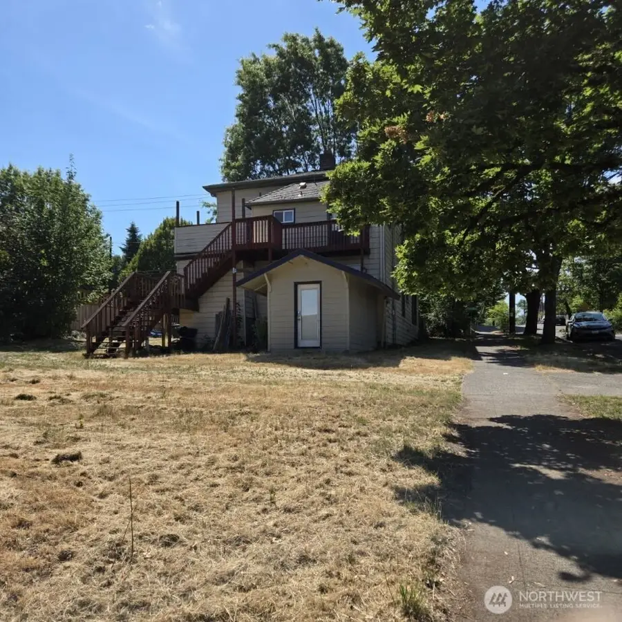 830 19th Avenue #6, Seattle, WA 98122 - #3