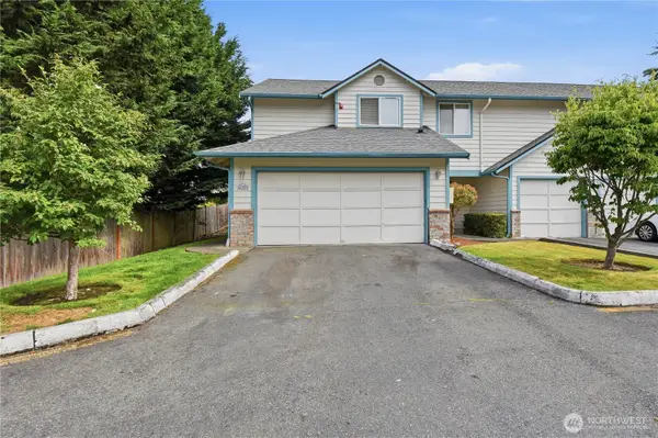 17511 52nd Avenue W, Lynnwood, WA 98037
